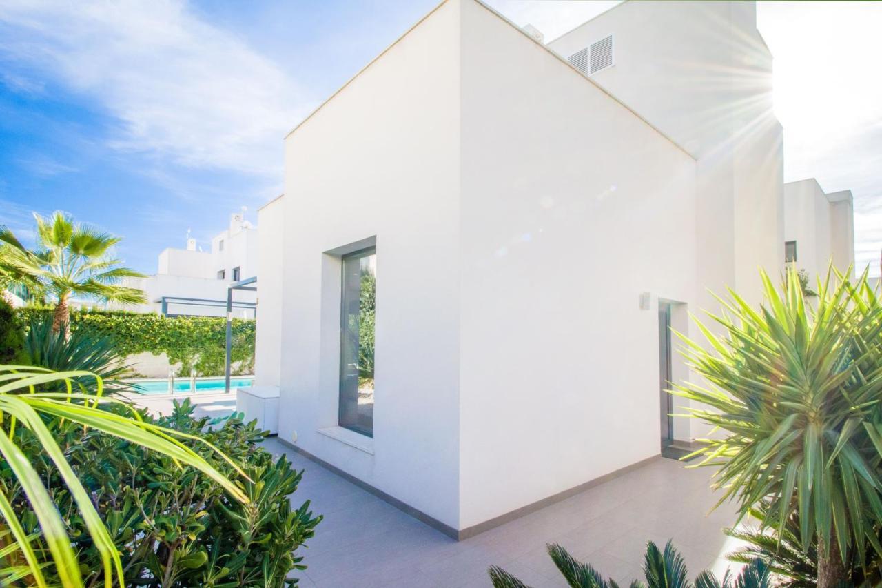 Villa De Lujo 로잘레스 외부 사진